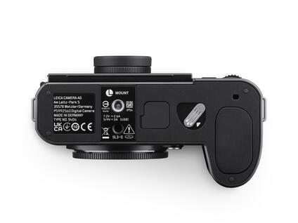 Leica SL3-S, black, bottom